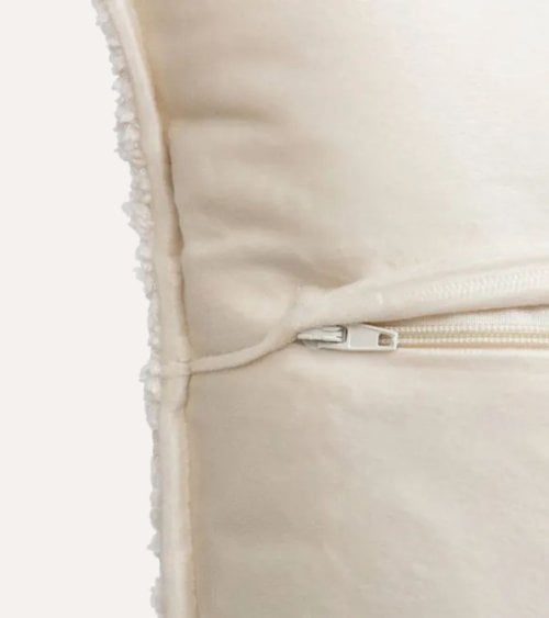 Cojín Rectangular Saona con Borreguillo de Poliéster