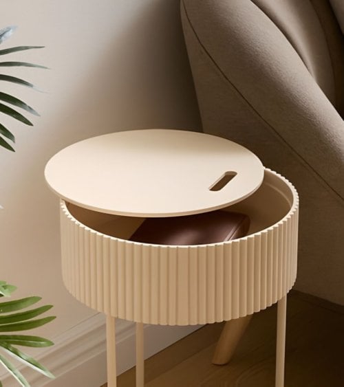 Mesa Auxiliar Juna con Compartimiento de Metal y MDF