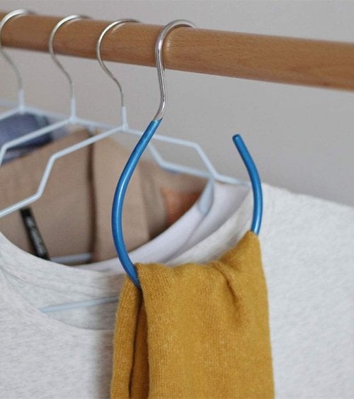 Percha para Cinturones Estilo Gancho