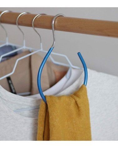 Percha para Cinturones Estilo Gancho