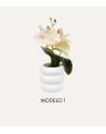 Orquídea Decorativa Mick con Maceta de Cemento