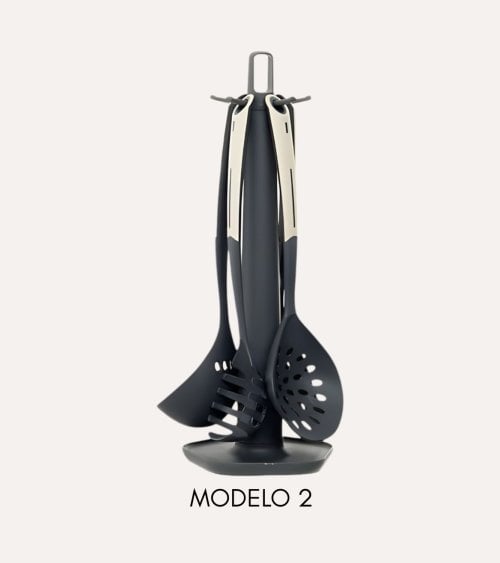 Utensilios Esenciales con Soporte de Plástico