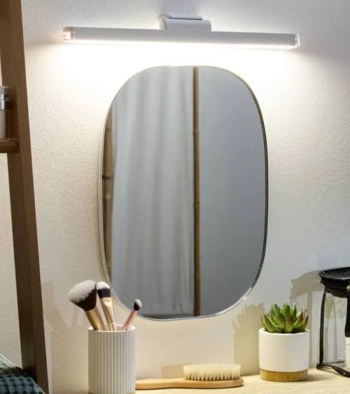 Barra de Luz LED con Carga USB de Plástico