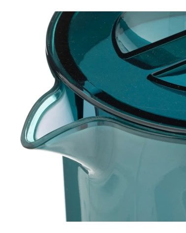Jarra de Pláticos de 2 Litros en Varios Colores