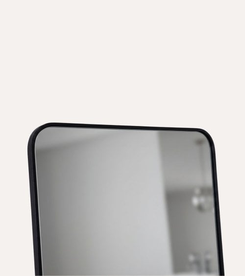 Espejo de Pie Black Rectangular de Metal