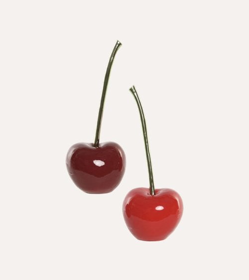 Figura Decorativa de Mesa Cereza Cromada de Resina