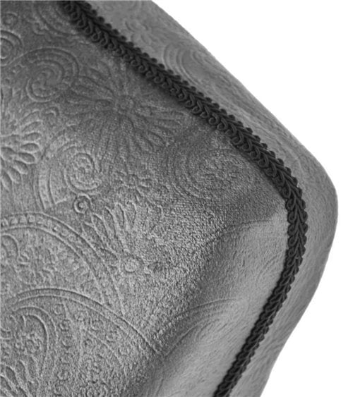 Maniquí de Mujer con Tres Pies de Madera