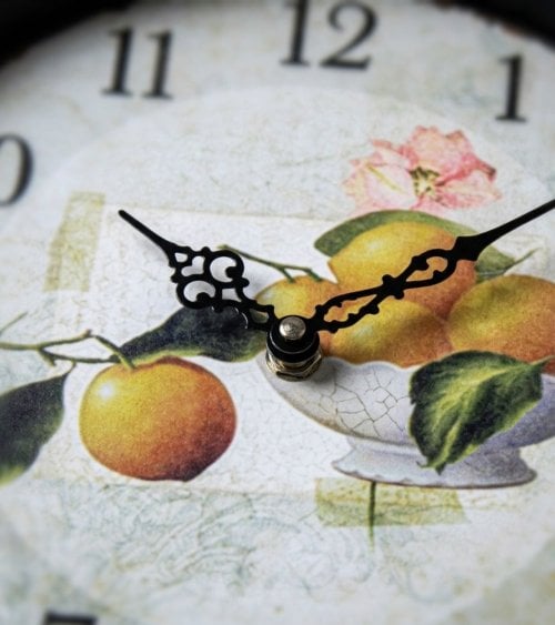 Reloj de Pared Limones Vintage de Madera