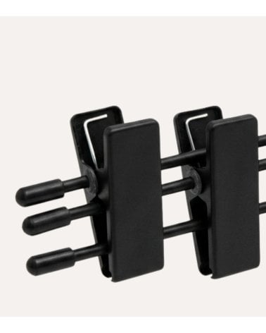 Set de 3 Perchas Simples FInas con PInzas para Faldas de Metal
