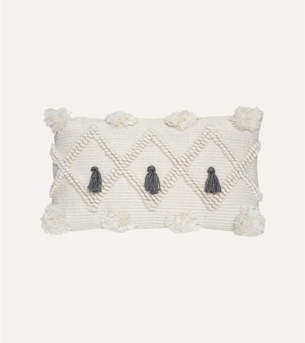 Cojín Rectangular con Flecos de Material Reciclado