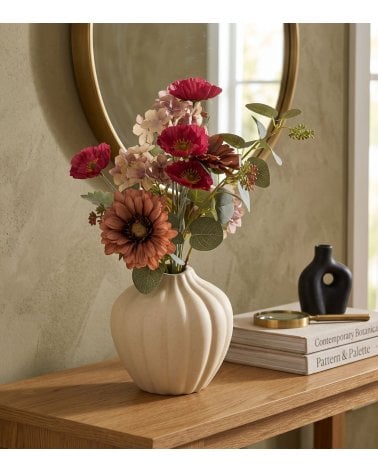 Planta Mona Decorativa de Gerberas con Jarrón