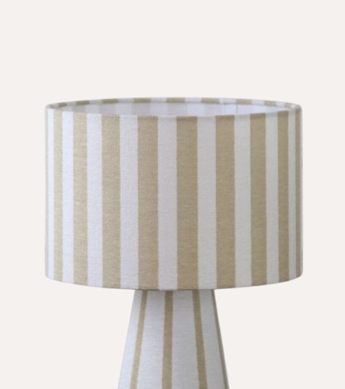 Lámpara de Mesa de Rayas de Lino
