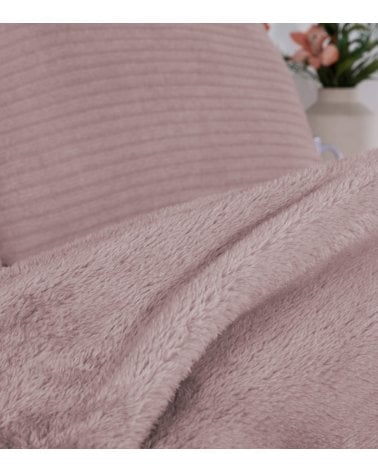 Manta Isla Reversible con Interior de Peluche